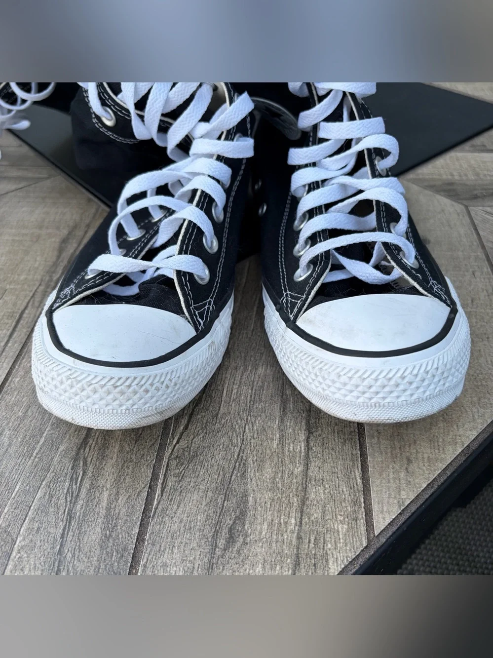 Converse questions leave